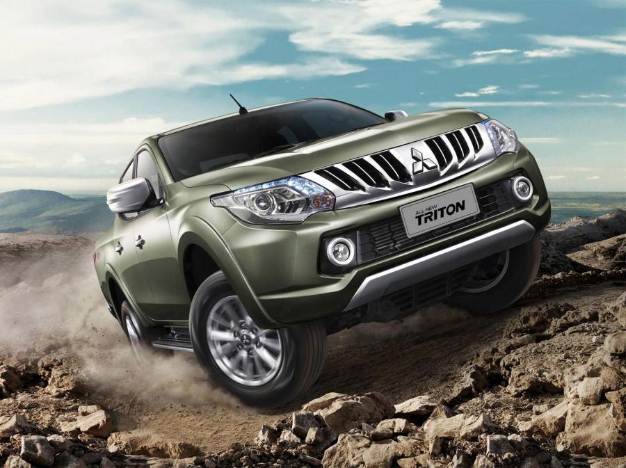  Mitsubishi Triton Double Cab 2015 года  (TH) (фото 2 из 29)